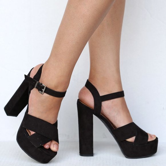 retro chunky heels